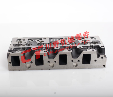6208 - 11 - 1100 6208111100 Engine Cylinder Head S4D95 PC130 - 7 Turbo