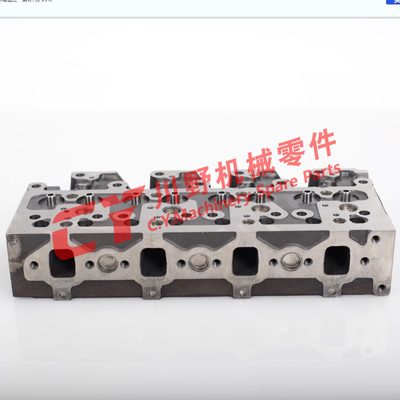 6208 - 11 - 1100 6208111100 Engine Cylinder Head S4D95 PC130 - 7 Turbo